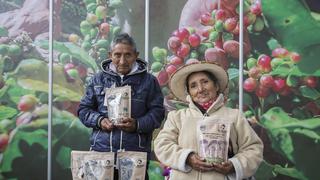 Julia Medrano y Juan Rivanero, los rostros del café de los adultos mayores de Huánuco