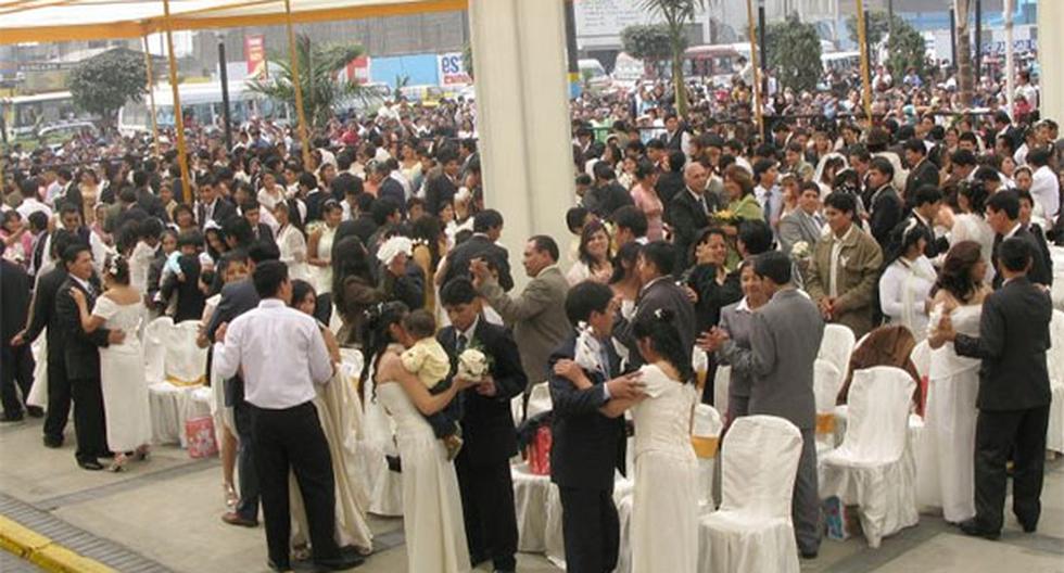 Más de 200 parejas se casan al día en el Perú. (Foto: La Prensa)