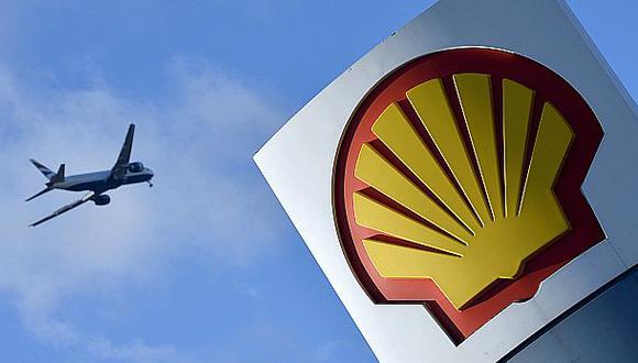 Shell recortará 2.200 empleos más por caída de precio del crudo
