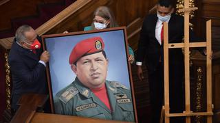EN VIVO | El chavismo toma el control de la Asamblea Nacional de Venezuela y vuelve el retrato de Chávez