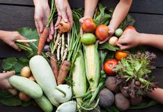 10 secretos para cambiar el mundo desde tu plato: ¿cómo ayudar al medio ambiente con tus hábitos alimenticios?