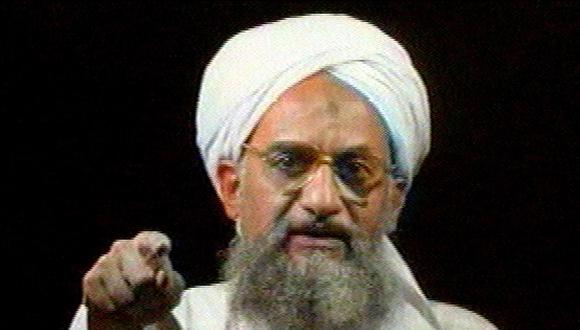 Ayman al Zawahiri se convirtió en el líder de Al Qaeda en 2011, tras el asesinato de su predecesor, Osama bin Laden. (Al-Jazeera, vía AP)
