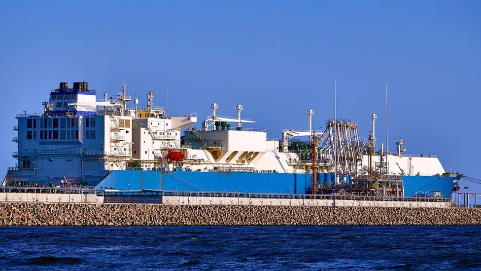 A ship unloading LNG at the Świnoujście terminal.  (Photo: Getty Images)