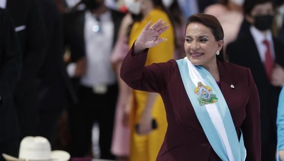 La izquierdista Xiomara Castro es la nueva presidenta de Honduras. ( EFE/ Bienvenido Velasco).