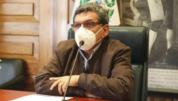 El ministro de Salud, Hernando Cevallos, defendió los cambios que hizo el presidente Pedro Castillo en el Gabinete Ministerial | Foto: Referencial / Andina