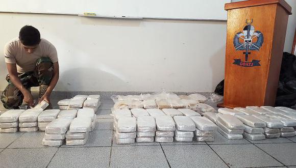 Policía destruye tres laboratorios de droga en el Vraem