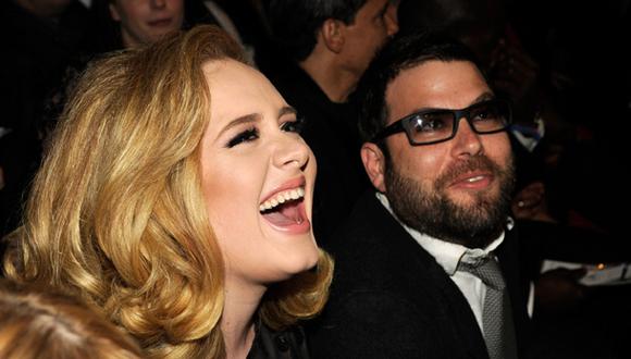 Twitter: Adele reapareció y desmintió fin de su romance