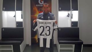 Dani Alves fue presentado en Juventus y habló de Lionel Messi