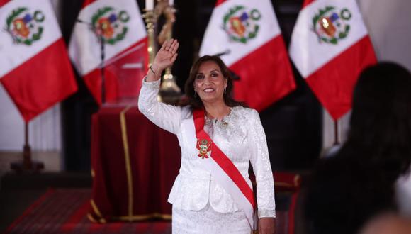 Dina Boluarte juró como presidenta del Perú en reemplazo del vacado Pedro Castillo. (Foto: GEC)
