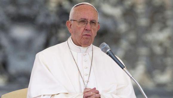 Papa Francisco condena "brutal atentado terrorista" en Turquía