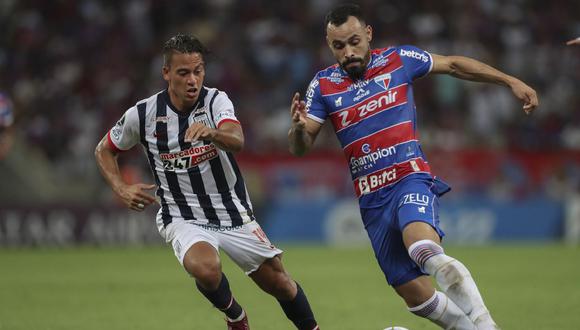 Alianza Lima buscará obtener una victoria que le permita aspirar a un cupo para la Copa Sudamericana. | Foto: EFE