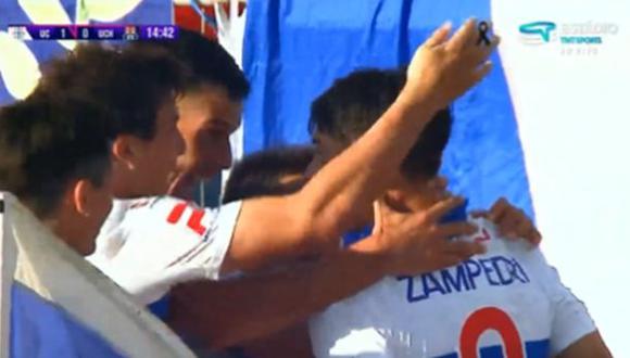 Gol de Fernando Zampedri para el 1-0 de U. Católica vs. U. de Chile. (Captura: TNT Sports)