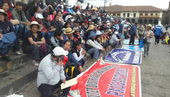 Así fue la protesta pacífica de profesores realizada hoy en Cusco. (Miguel Neyra)