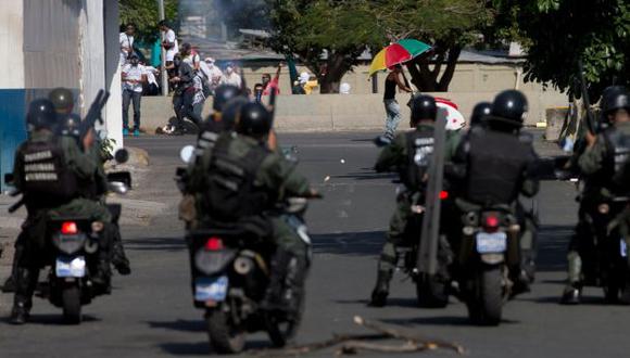 Venezuela: Fallece un policía durante protestas en Mérida
