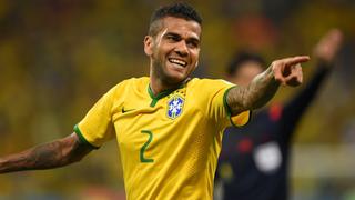 Dunga convocó a Dani Alves tras lesión del lateral Danilo