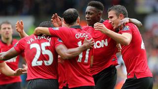 Manchester United goleó 4-1 a Swansea con doblete de Van Persie 