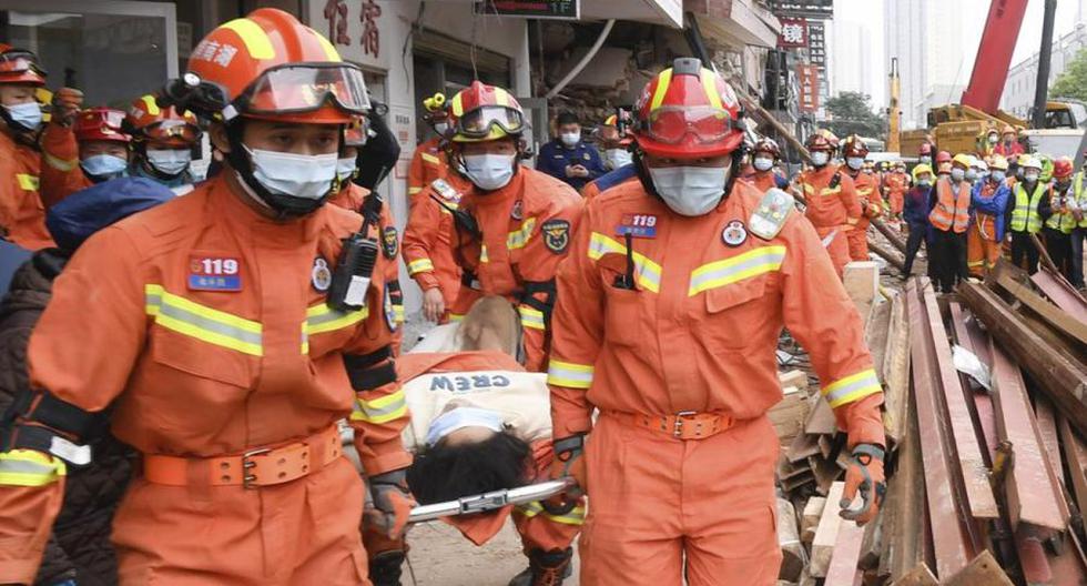 China: 2 rescued 50 hours after collapse
