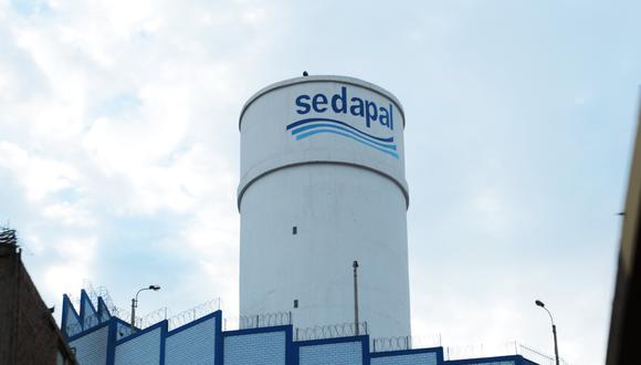 Sedapal ha asegurado el abastecimiento de este recurso, mientras dure el estado de emergencia, en los 24 distritos de la capital que vienen siendo beneficiados. (Foto: GEC)