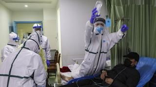 Los médicos de Wuhan con miedo y mal protegidos frente al coronavirus | FOTOS