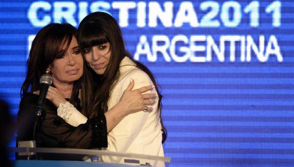 La ex presidenta remarcó que la "persecución" que han hecho sobre Florencia es porque "es la hija de Néstor y Cristina Kirchner". (Foto archivo: AFP)