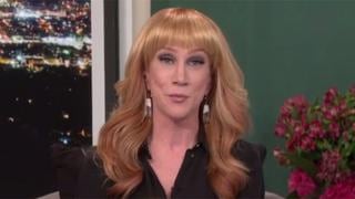 "Fashion Police": Kathy Griffin y su ácido debut en el programa