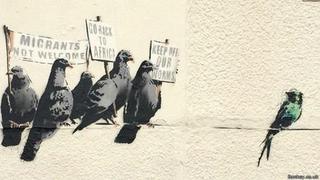 Borran mural de Banksy en Reino Unido por "racista"