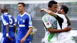 Schalke de Farfán cayó goleado 4-0 ante el Wolfsburgo en la Bundesliga