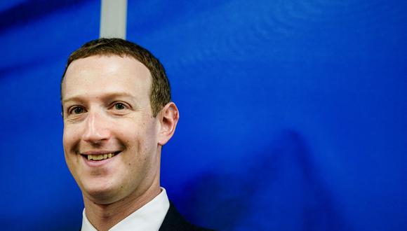 El fundador y director ejecutivo del servicio de redes sociales y medios sociales en línea de EE. UU. Facebook, Mark Zuckerberg en Bruselas, el 17 de febrero de 2020. (Foto de Kenzo TRIBOUILLARD / AFP)