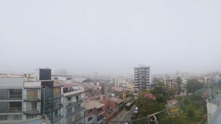 Senamhi explica por qué Lima amaneció con una densa neblina
