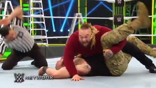 WWE: así fue el duelo entre Strowman y Bray Wyatt en el Money in the Bank | VIDEO