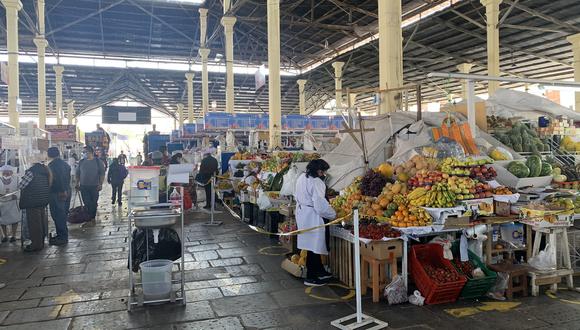 El mercado de San Pedro, en Cusco, está abierto al público de 6 a.m. a 4 p.m. de lunes a sábado. (Foto: GEC)