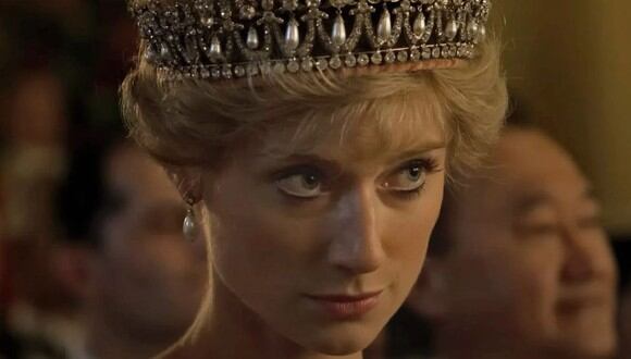 La actriz Elizabeth Debicki interpreta a Diana en la temporada 5 de "The Crown" (Foto: Netflix)