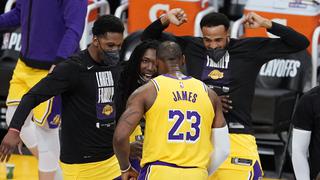 Con LeBron y ‘AD’ brillantes, los Lakers derrotaron 109-95 a Suns en el Game 3 de los NBA PlayOffs