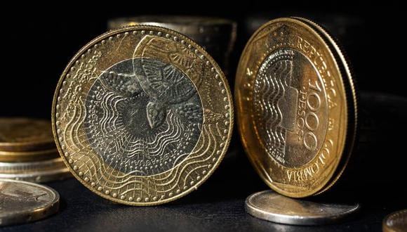 Conoce cómo es la moneda conmemorativa de 100 mil pesos que ha sido puesta a disposición de la ciudadanía de Colombia, en homenaje a quién, y en cuánto está valorizada. (Foto: Getty Images)