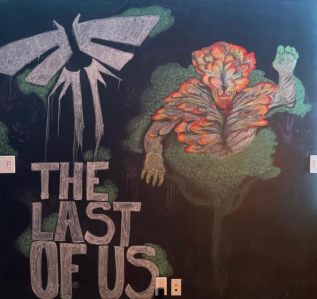 Christian Muniz and his girlfriend designed an inspired mural "The Last of Us" (Photo: sunnysidekylie/Instagram)