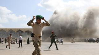 Yemen: al menos 22 muertos en ataque con misiles en el aeropuerto de Adén dirigido contra el nuevo Gobierno