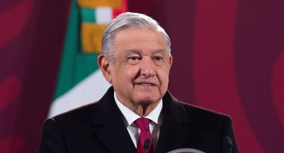 President of Mexico is infected with coronavirus for the second time