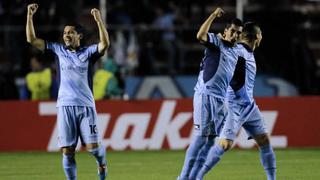 Copa Libertadores: Bolívar marcó un gol de 30 metros ante Lanús