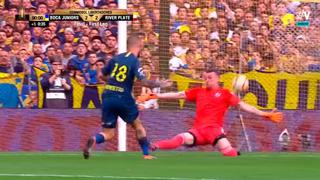 Boca vs. River: la extraordinaria salvada de Armani ante Benedetto en el último minuto
