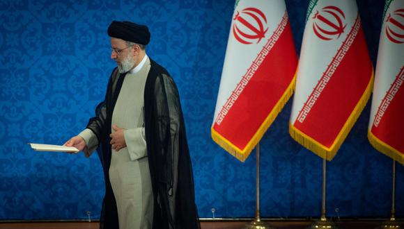 El mandatario de Irán, Ebrahim Raisí, ha dicho antes que atacará a Israel si este hace "el mínimo movimiento". Bloomberg