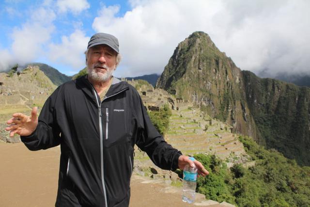 Robert De Niro. El actor y productor estadounidense este 2019 se unió a la larga lista de famosos que visitaron Machu Picchu. (Foto: Andina /Percy Hurtado Santillán)