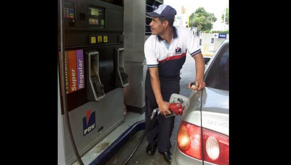 Venezuela: rechazan aumento de la gasolina más barata del mundo
