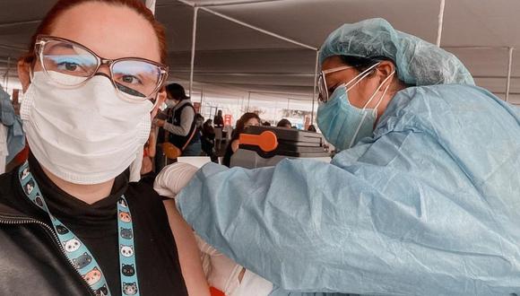 Natalia Salas confirmó que recibió la vacuna contra la COVID-19 en Perú. (Foto: @nataliasalasz)