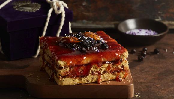 Devoción casera: como cada mes de octubre, el chef Flavio Solórzano y su equipo del Señorío de Sulco celebran al Señor de los Milagros con este turrón, ahora en empaque diseñado por Meche Correa. (Foto: Jimena Agois)