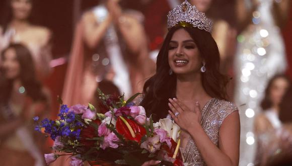 Harnaaz Sandhu, Miss Universo 2021, entregará la corona a su sucesora el próximo año. (Foto: Menahem KAHANA / AFP)