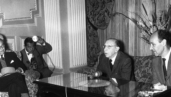 El 16 de agosto de 1960, el compositor ruso Igor Stravinski brindó una conferencia de prensa en el Hotel Bolívar. (Foto: Archivo Histórico El Comercio)