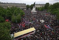 Francia: decenas de miles de personas se manifiestan contra la extrema derecha