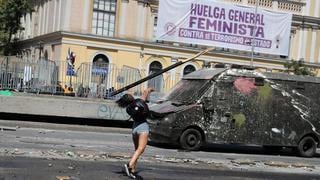 Chile extiende el Día de la Mujer con una jornada de masiva huelga feminista | FOTOS
