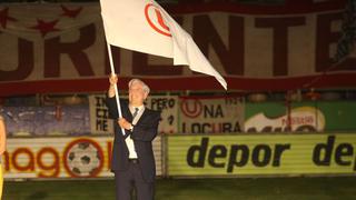 Universitario de Deportes saludó a Mario Vargas Llosa por su cumpleaños