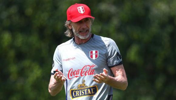 Ricardo Gareca brinda conferencia de prensa luego de brindar la lista de convocados para la fecha doble. (Foto: FPF)